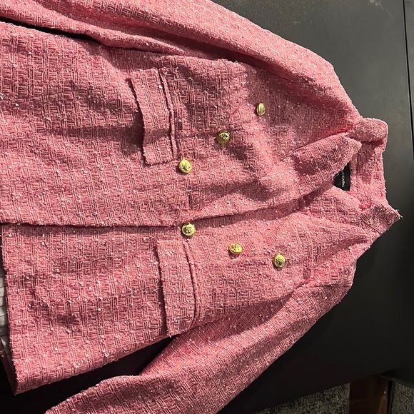 Jacket - Picture 1 of 6